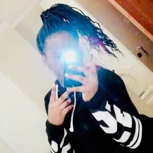 Meet your Posher, Kenretta